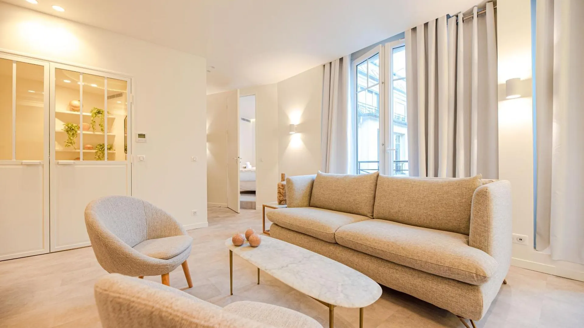 Amazing Flat - Champs Elysees Apartment Paris