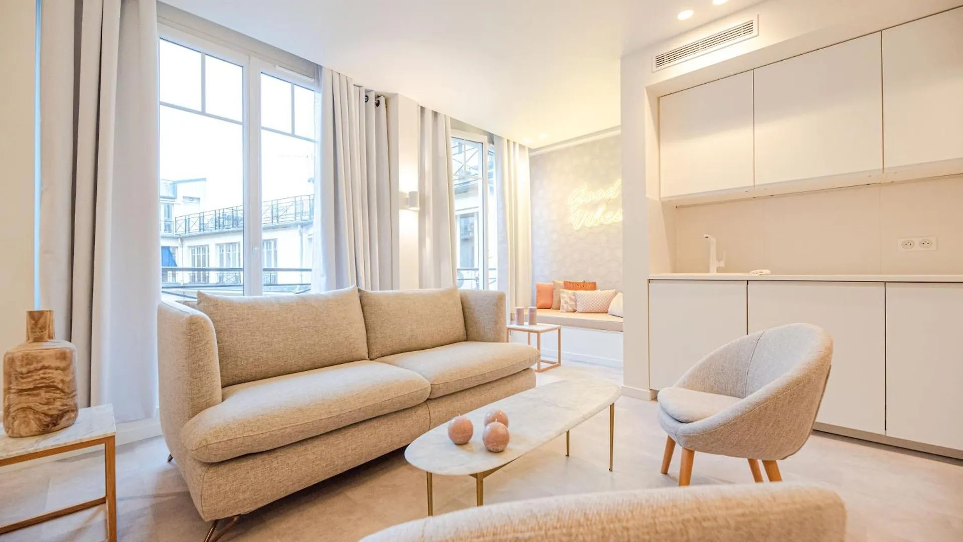 Amazing Flat - Champs Elysees 아파트 파리